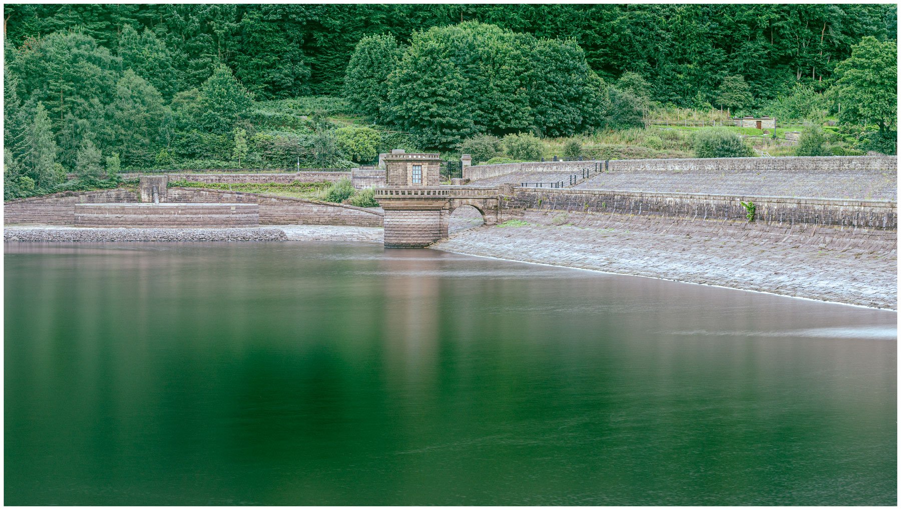 Ladybower Reservoir 18